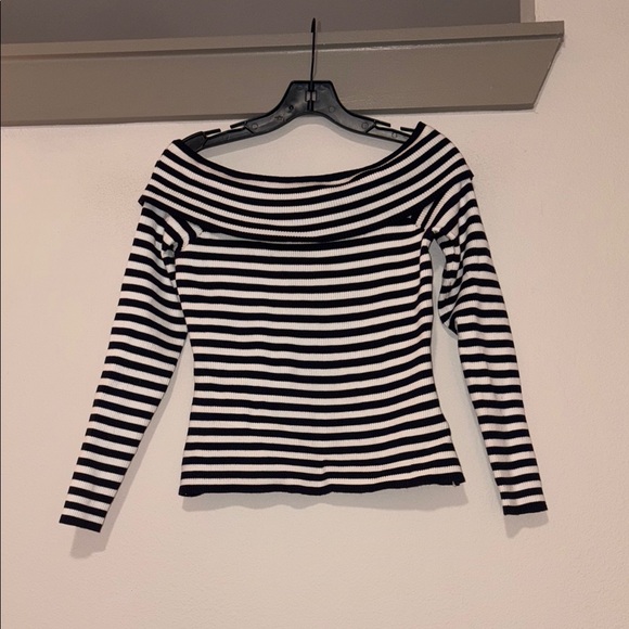 Avara Sweaters - Avara Stripe Off the Shoulder Sweater SZ XS NWOT